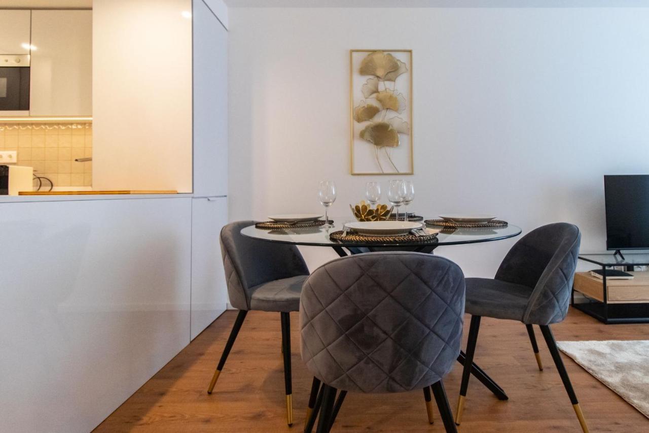 Stunning Apartment W/ Free Parking By Lovelystay OOporto Exterior foto